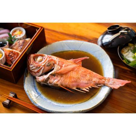 ＜伊豆下田　小木曽商店＞地金目鯛の煮付け