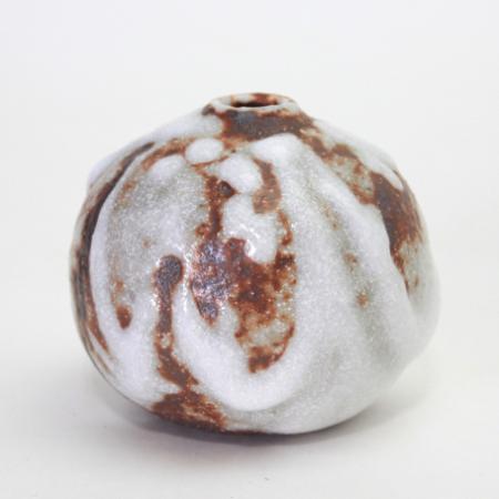 ＜王子窯＞鼠志野　花器