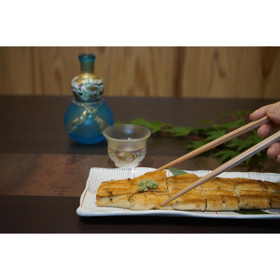 ＜うなぎ割烹　みかわ三水亭＞三河産鰻 炭火手焼き「白焼き」2尾【12ヵ月定期便】・M132