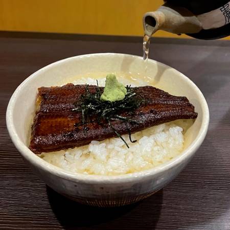 ＜うなぎ割烹　みかわ三水亭＞三河産鰻 「お茶漬け」出汁付セット2食分・M137