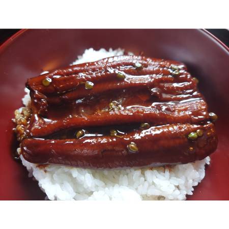 ＜うなぎの千代幸＞鰻「極柔煮」（実山椒入）2パック