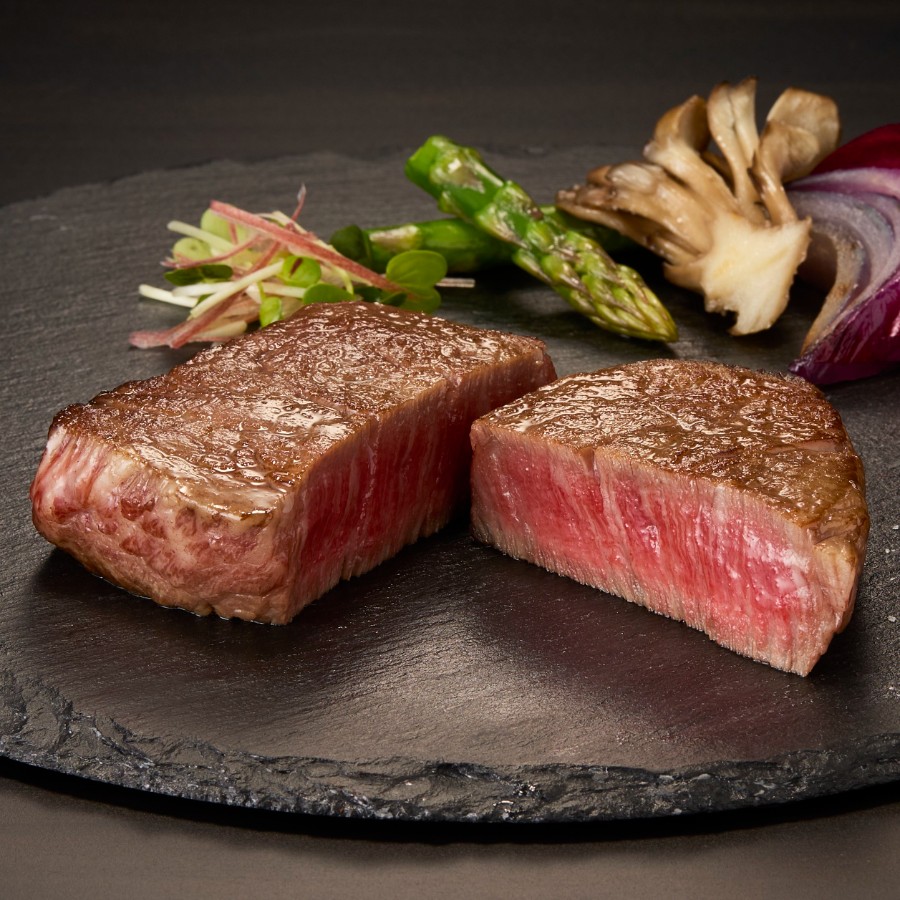 【もったいない!を食べよう】<長太屋>A5等級松阪牛ステーキ(シャトーブリアン)120g×2