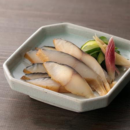 ＜海童工房 魚寅＞”鳥羽産”「鰆」冷燻製45g×5(計225g)