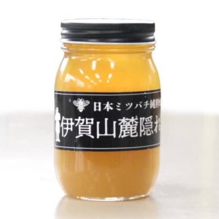 ＜クラブ３８＞伊賀山麓 ”非加熱純粋＆日本蜜蜂”「百花蜜」550g（三越伊勢丹選定）