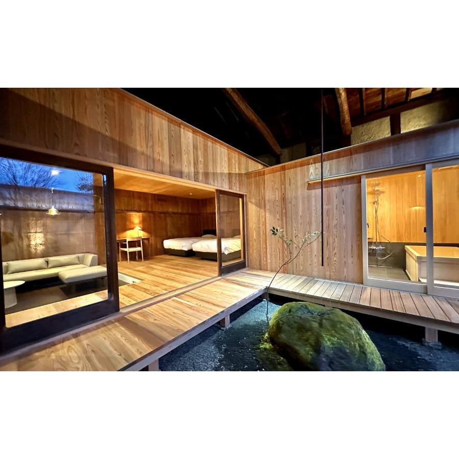 ＜NIPPONIA HOTEL 伊賀上野 城下町＞1泊2日 ペア宿泊券（朝食付き）