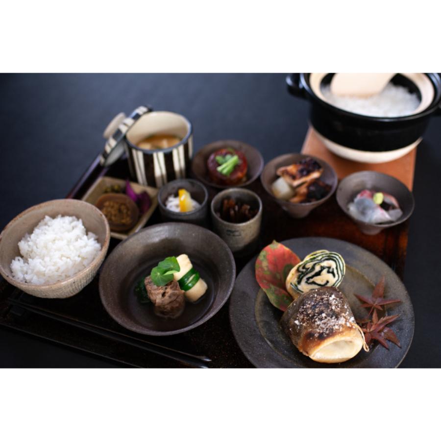 ＜NIPPONIA HOTEL 伊賀上野 城下町＞1泊2日 ペア宿泊券（朝食付き）