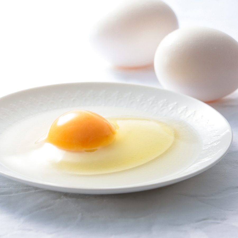 ＜卵卵ふわぁ～む＞紅白「地養卵」各10個【12カ月定期便】