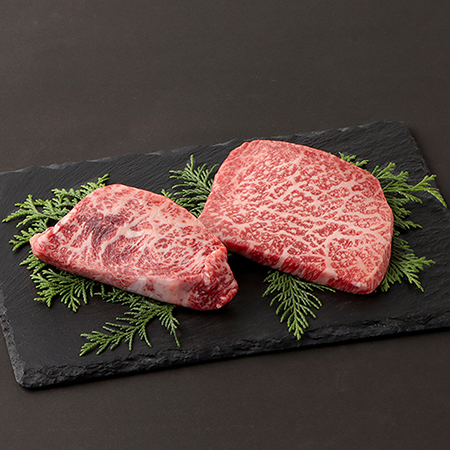 ＜小島食品／澤井牧場＞A４等級以上「近江牛」赤身ステーキ用2種セット（イチボ・モモ）各150g（計300g）