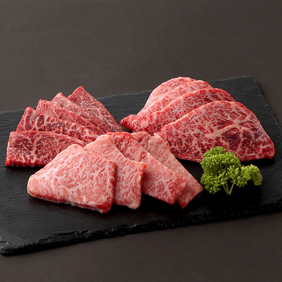 ＜小島食品／澤井牧場＞A４等級以上「近江牛」赤身焼肉用3種セット（トモサンカク・イチボ・モモ）各100g（計300g）