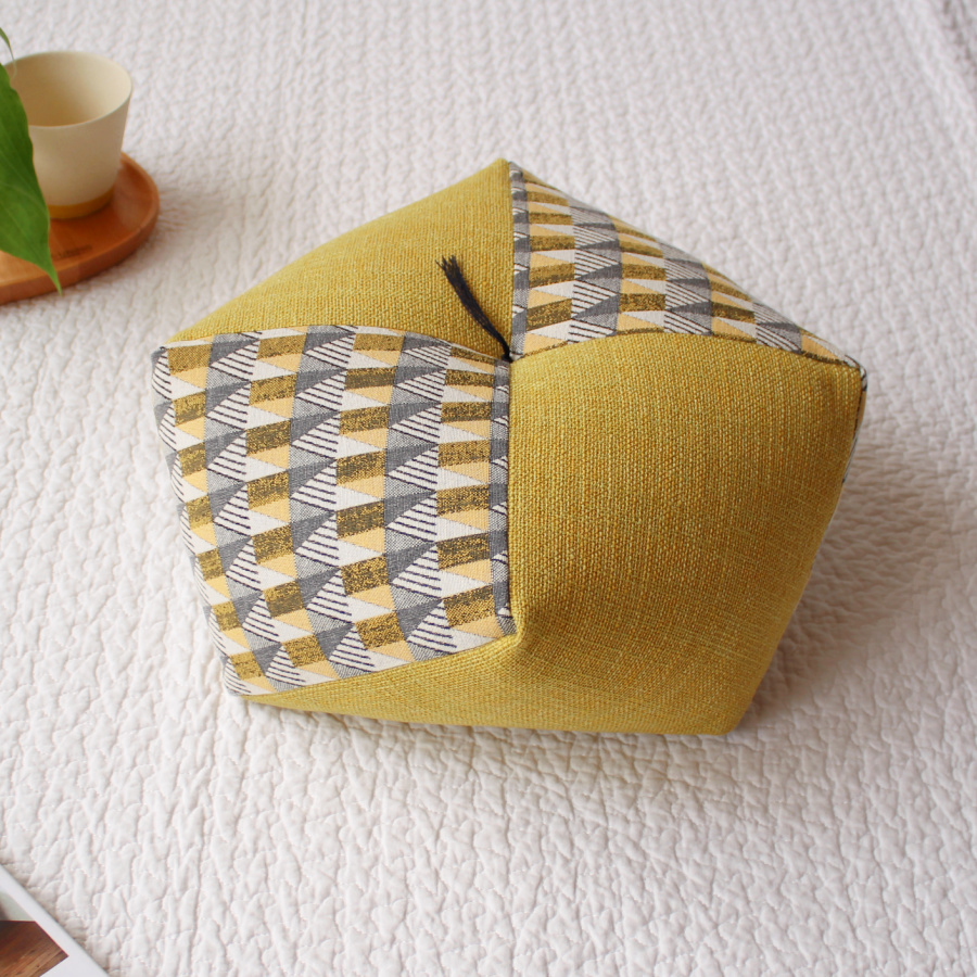 ＜洛中高岡屋＞ショコラ おじゃみ座布団_ポメロ