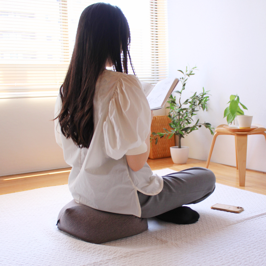 ＜洛中高岡屋＞イージークリーン おじゃみ座布団_グレー