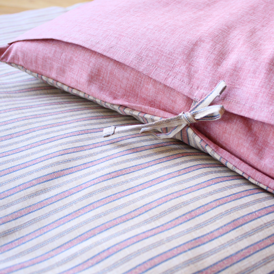 <洛中高岡屋> 【わた増量タイプ】ごろ寝敷布団_ゆったりサイズ_縞きなり&薔薇