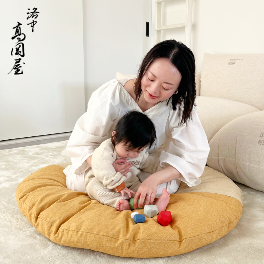 <洛中高岡屋>せんべい座布団(撥水加工の生地を用いたヌード座布団&洗えるカバー2枚セット)_鳥の子金木犀