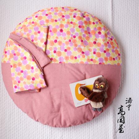 洛中高岡屋＞せんべい座布団（撥水加工の生地を用いたヌード座布団