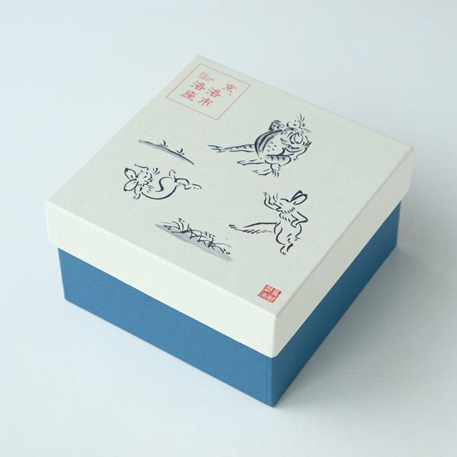 北京工芸品公司　銀製伝統的吉兆蝙蝠が取り囲む囍酒器329g全高195長150mm 北京工芸品公司 銀製伝統的吉兆蝙蝠が取り囲む囍酒器329g全高