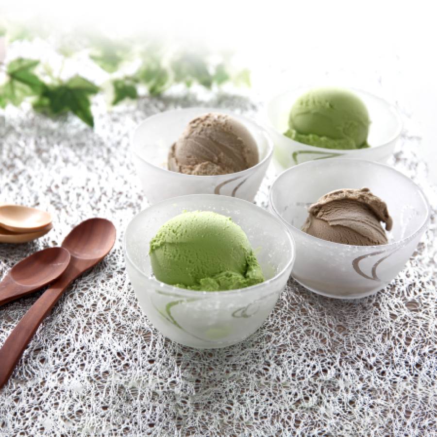 ＜伊藤久右衛門＞宇治二色アイスクリーム 抹茶・ほうじ茶 12個入