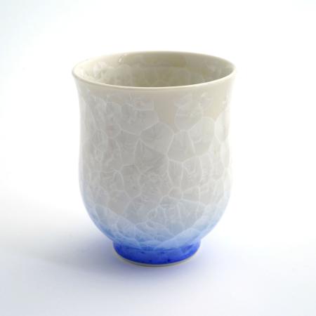 ＜陶あん＞花結晶　湯呑（白地青）