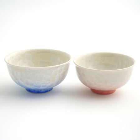＜陶あん＞花結晶　組茶碗（白地青赤）