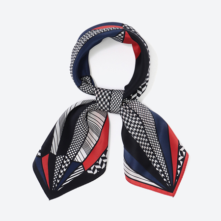 ＜MACOOL＞シルクスカーフTSURU RDBL65