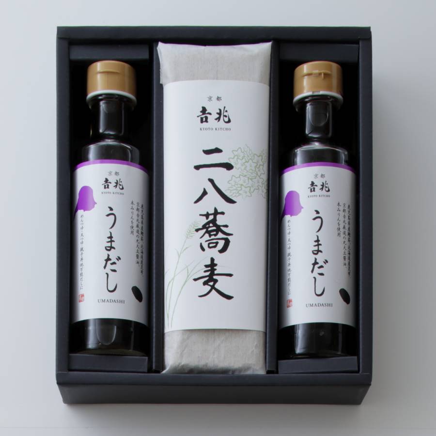 ＜京都吉兆＞「国産二八蕎麦・うまだし詰合せ」３人前