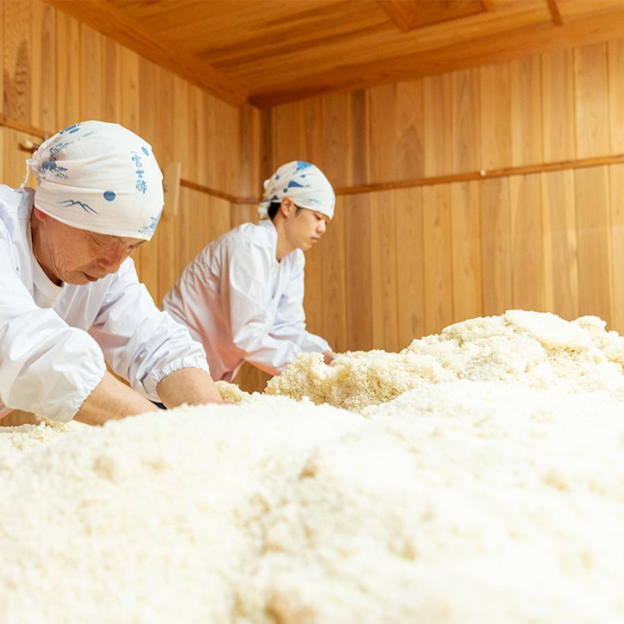 ＜飯尾醸造＞「富士酢プレミアム」900mlx2（計1800ml）【6ヵ月定期便】