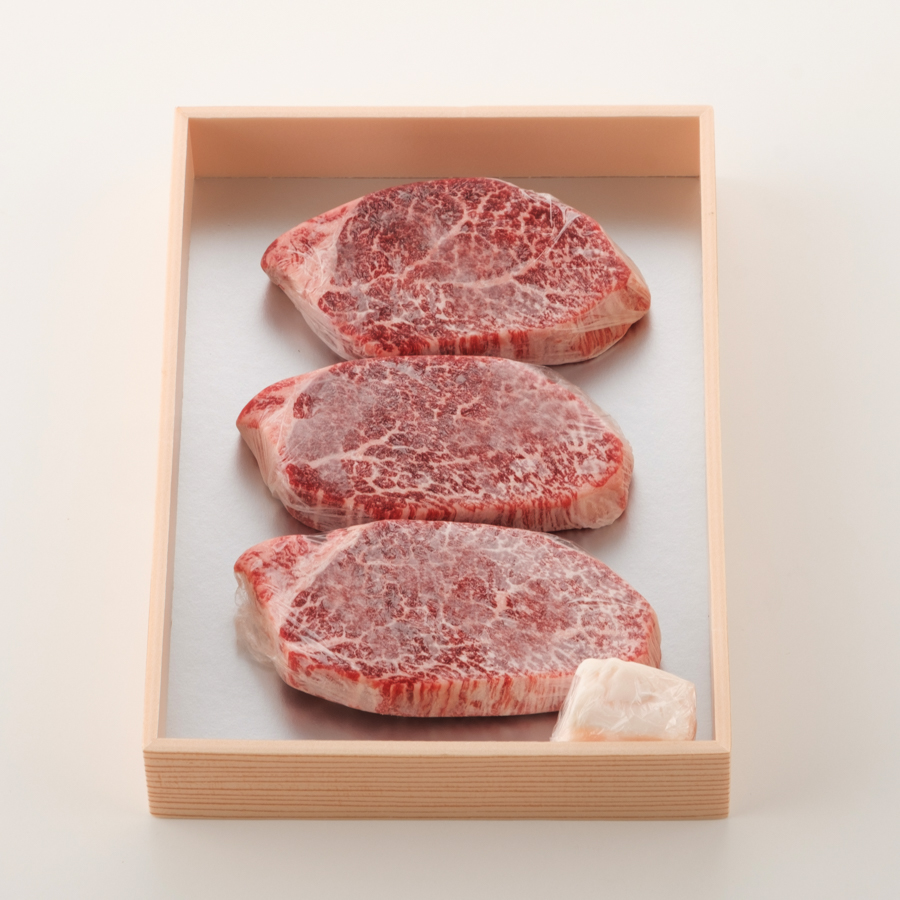 亀岡牛肉ヒレステーキ用（シャトーブリアン）100g×3枚