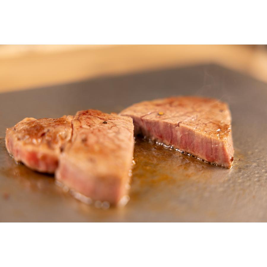<京都丹波牧場>”長期肥育”黒毛和牛「平井牛」A5ランクステーキ用(フィレ)100g×2(計200g)