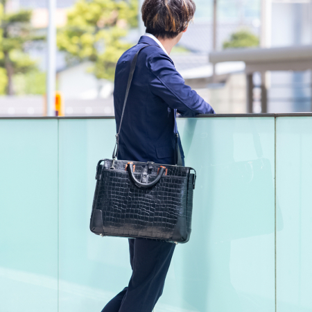 ＜craftsmanship＞豊岡鞄　craftsmanshipクロコ型ブリーフ（197712）ブラック