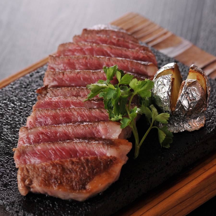 ＜肉のマルセ＞三田マルセ牛ランプステーキ400ｇ×2枚