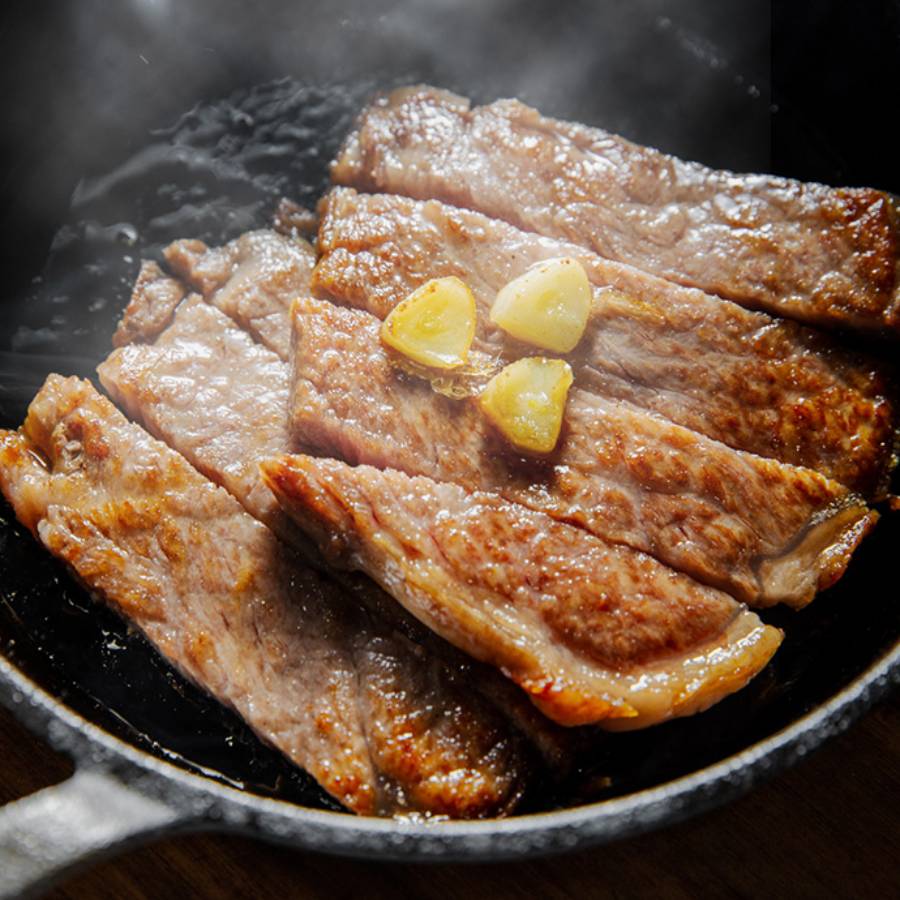 ＜やまのおかげ屋＞黒毛和牛「鳥取和牛」ステーキ用（肩ロース）3枚（計400g）