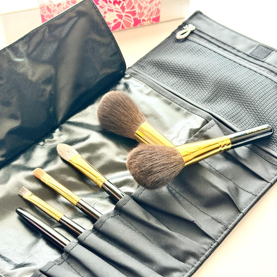 ＜ほう古堂＞化粧筆6本＆ケースセットーほう古堂厳選プレミアムラインナップー　M-10