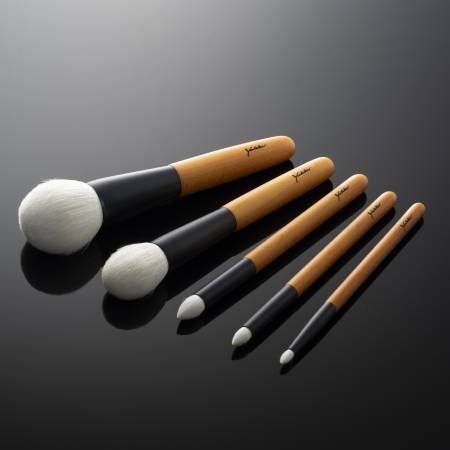 ＜晃祐堂/KOYUDO＞Yoshiki5本セット（パウダーブラシ・チークブラシ・アイシャドウブラシM/L・リップ＆アイライナーブラシ）