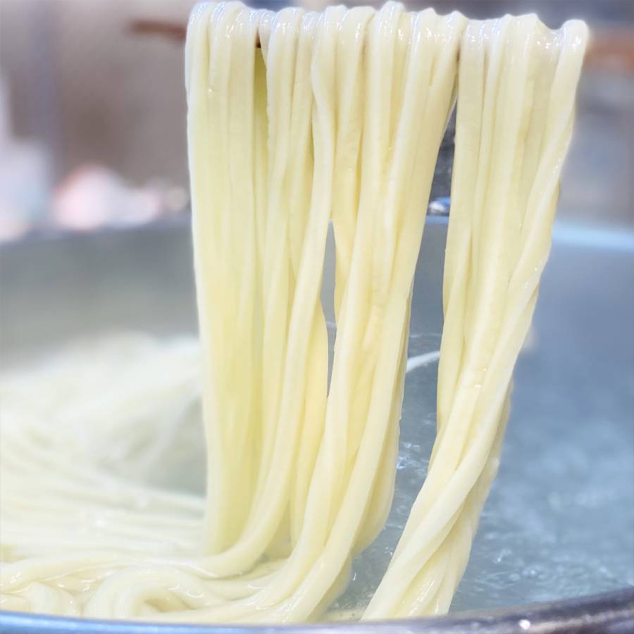 ＜もり家＞冷凍オリーブ牛の肉うどん3人前