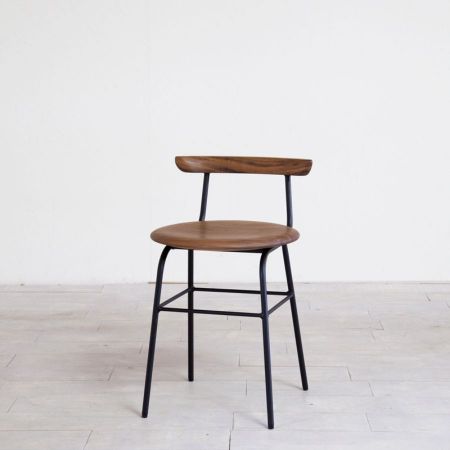 ＜FolivorA＞SOM chair walnut 板座