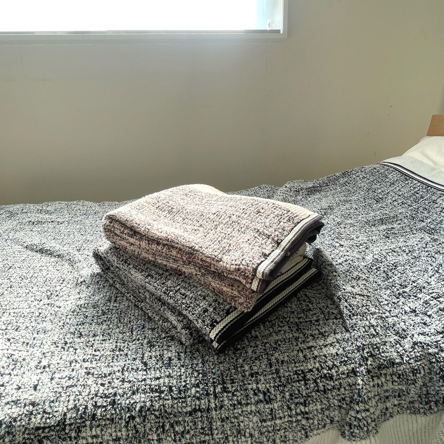 ＜SHICHIFUKU　TOWEL＞（ミッシュ）タオルブランケット　プレシャスネイビー　(今治タオルブランド認定製品）