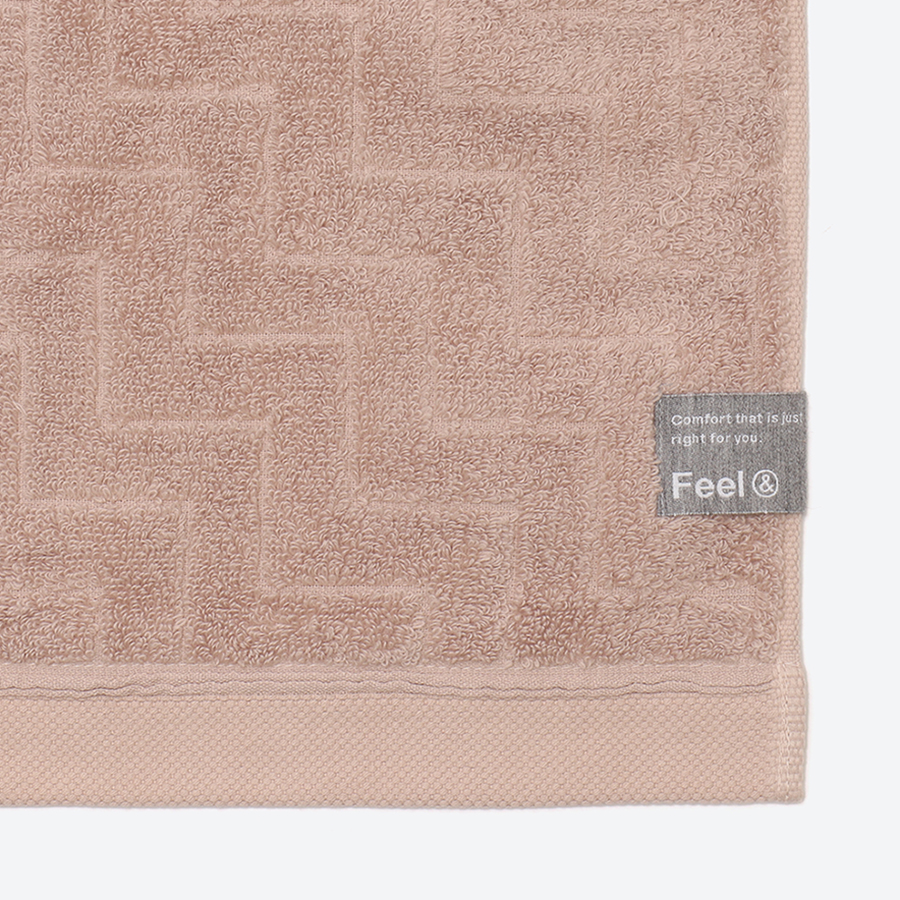 ＜昭和西川＞Feel & classy バスタオル　ベージュ（今治タオルブランド認定製品）