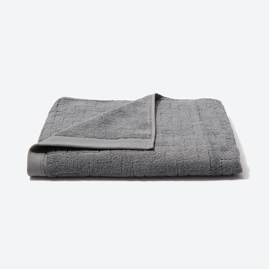 ＜昭和西川＞Feel & classy バスタオル　グレー（今治タオルブランド認定製品）