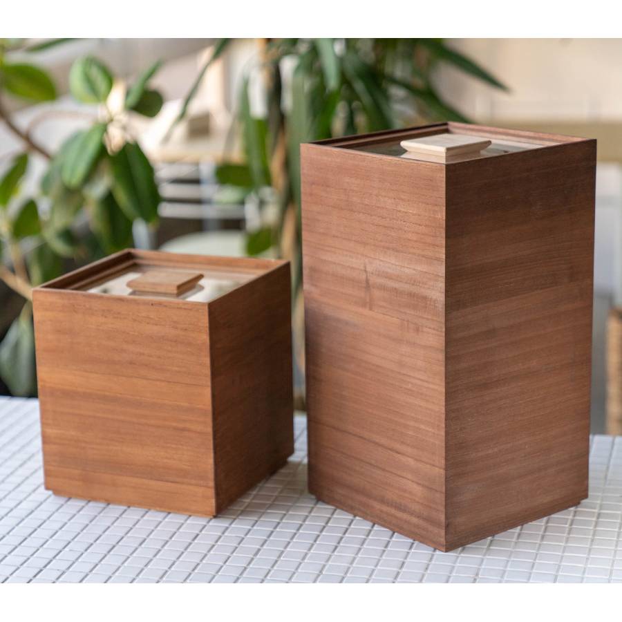 ＜増田桐箱店＞米びつ（1合枡付き）黒（渋柿）５kg