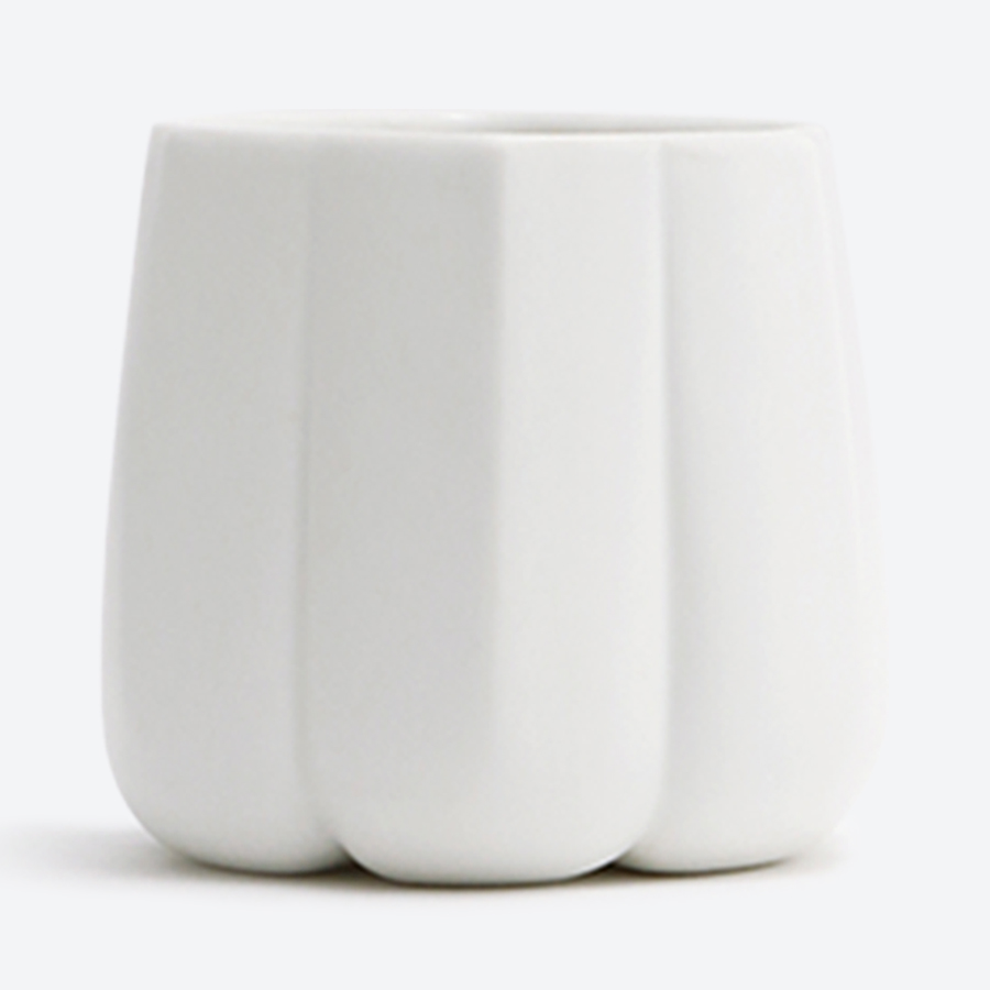 ＜Yuka Kikumoto Designs＞マットホワイト  すずらんカップ(S)
