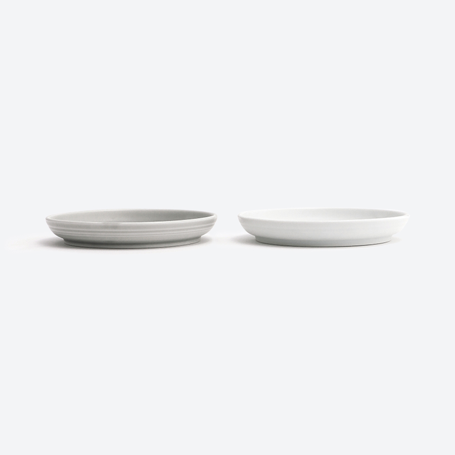 ＜Yuka Kikumoto Designs＞ABKBホワイト&グレーチューリップ Jidori Plate