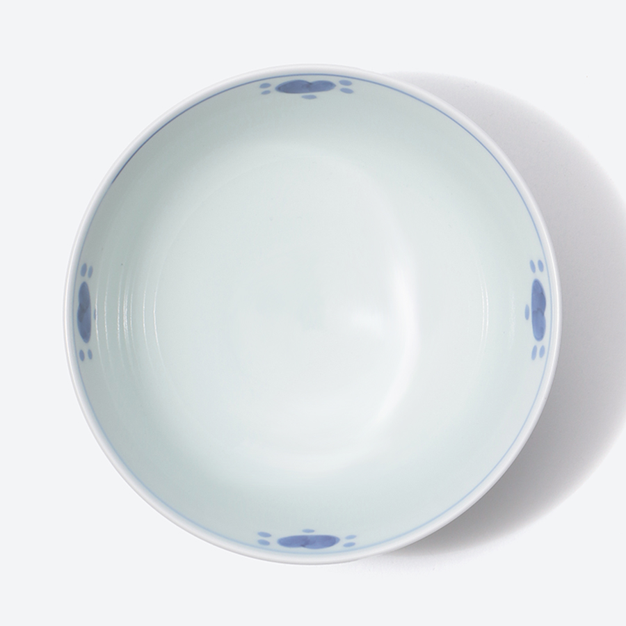＜渓山窯＞有田焼　染錦草花紋5.5寸段入丼