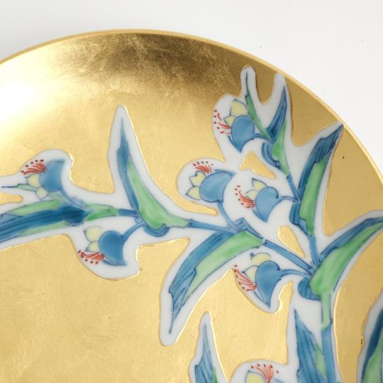 ＜琥山窯＞金箔押つゆ草絵６寸飾皿