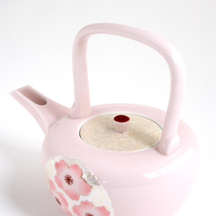<田清窯>薄ピンク釉虹彩桜屠蘇器