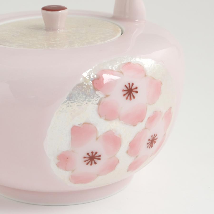 <田清窯>薄ピンク釉虹彩桜屠蘇器