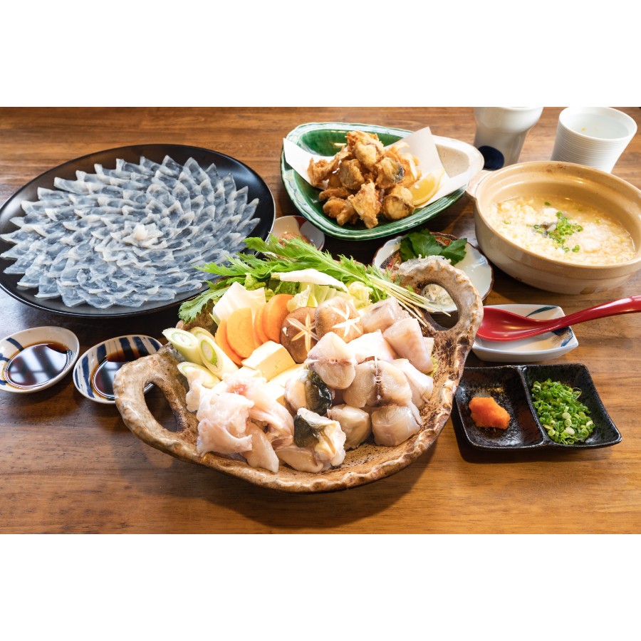 <松永水産>長崎県産おうごんとらふぐ 鍋&刺身セット