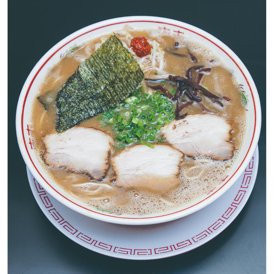 <ラーメンマン>こってりとんこつセット (ラーメン・ギョーザ・タレ・激辛高菜)