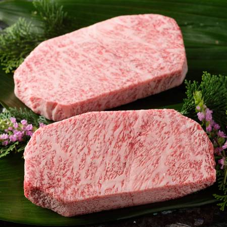 高千穂牛サーロインステーキ600ｇ（300ｇ×2）　厚切りステーキ