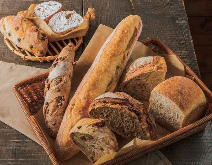 <天然酵母パン オフルニルデュボワ>天然酵母パン屋のハード系パンセットB(8点入)3kg