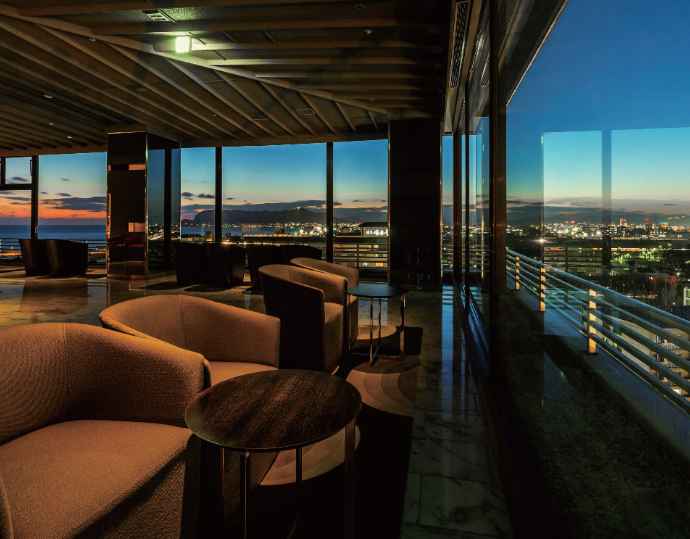 <望楼NOGUCHI 函館>1 泊2 食付き(雲丹いくらご飯付会席)ペア平日宿泊券メゾネットスイート