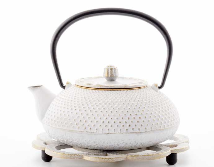 南部鉄器 急須 令和 0.5L（金色茶こし付）